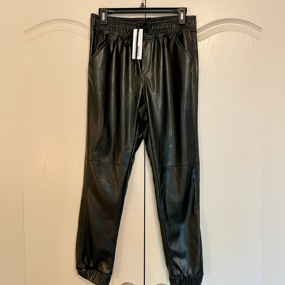 NWT Steve Madden - BB Dakota Faux Leather Jogger, Size Small